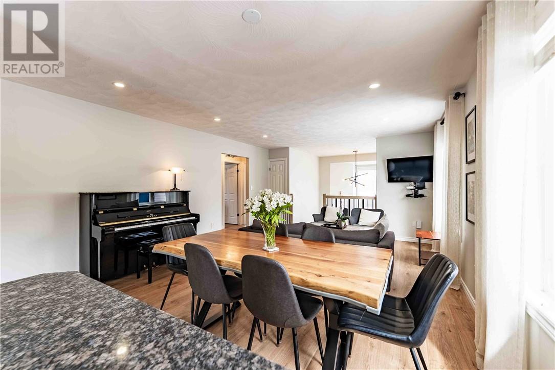 2360 Gateway Drive, Sudbury, Ontario  P3E 6G1 - Photo 15 - 2126823