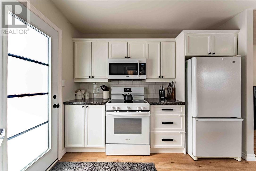 2360 Gateway Drive, Sudbury, Ontario  P3E 6G1 - Photo 14 - 2126823