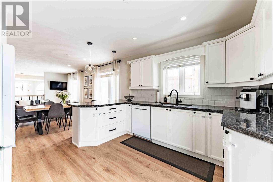 2360 Gateway Drive, Sudbury, Ontario  P3E 6G1 - Photo 11 - 2126823