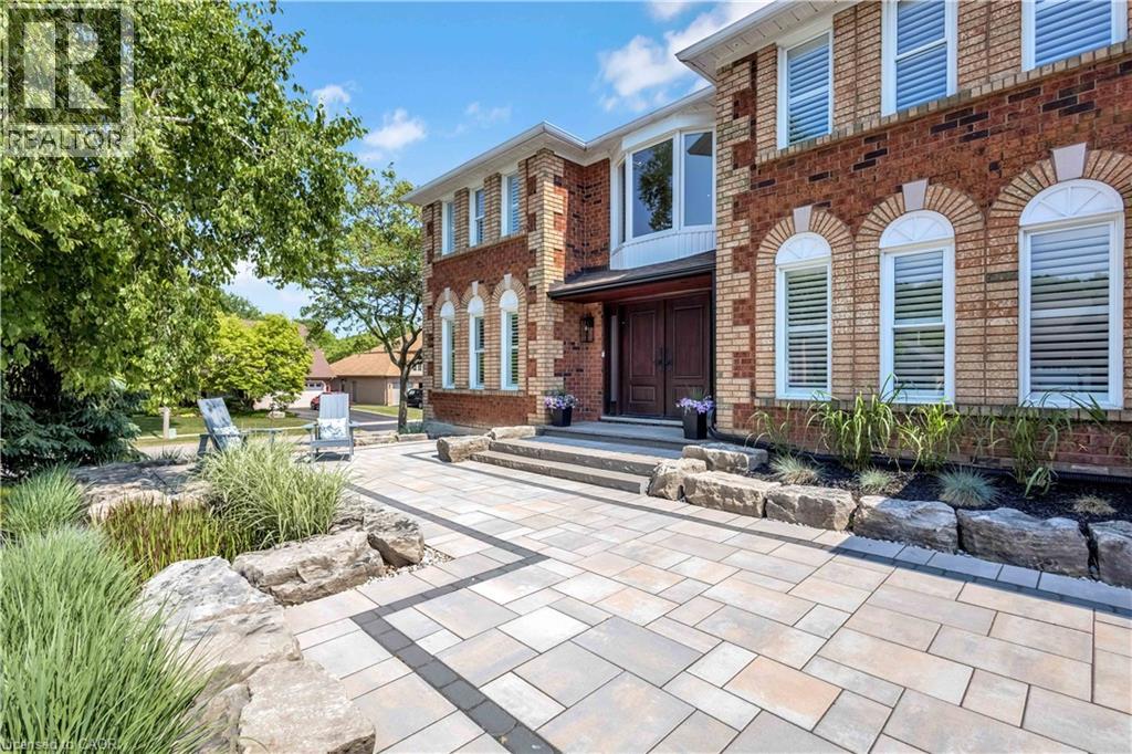 1399 Winterberry Drive, Burlington, Ontario  L7P 4T3 - Photo 2 - 40797912