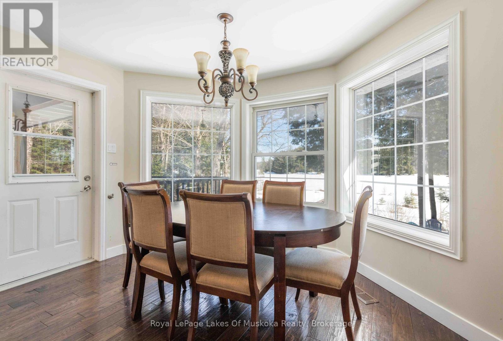 1420 Limberlost Road, Lake Of Bays (Sinclair), Ontario  P1H 2J6 - Photo 13 - X12890232