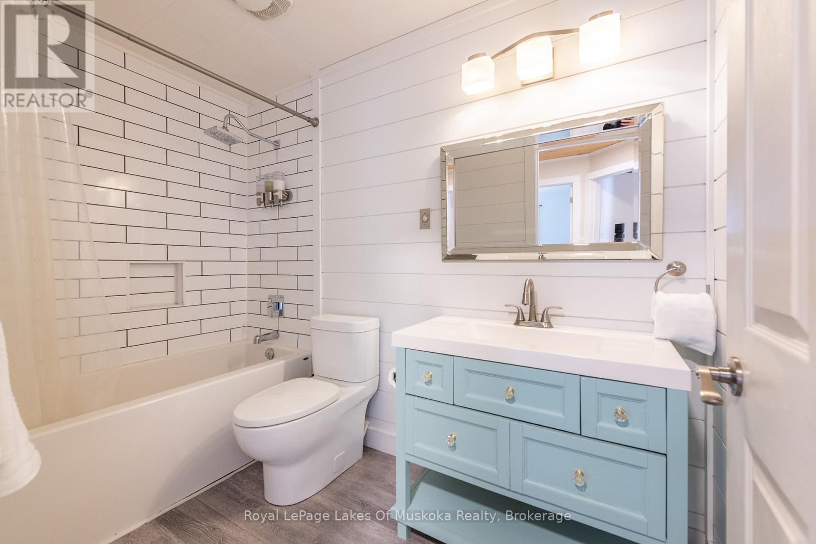 1420 Limberlost Road, Lake Of Bays (Sinclair), Ontario  P1H 2J6 - Photo 18 - X12890232