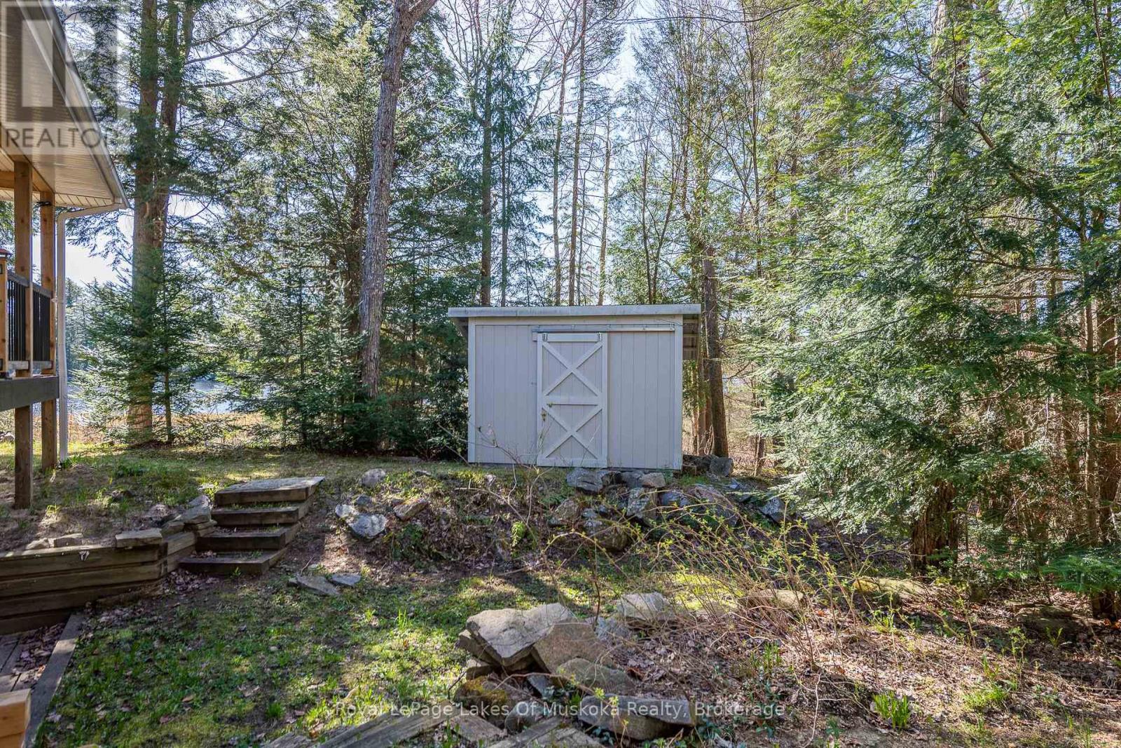 1420 Limberlost Road, Lake Of Bays (Sinclair), Ontario  P1H 2J6 - Photo 45 - X12890232