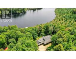 1420 LIMBERLOST ROAD, Lake of Bays, Ontario