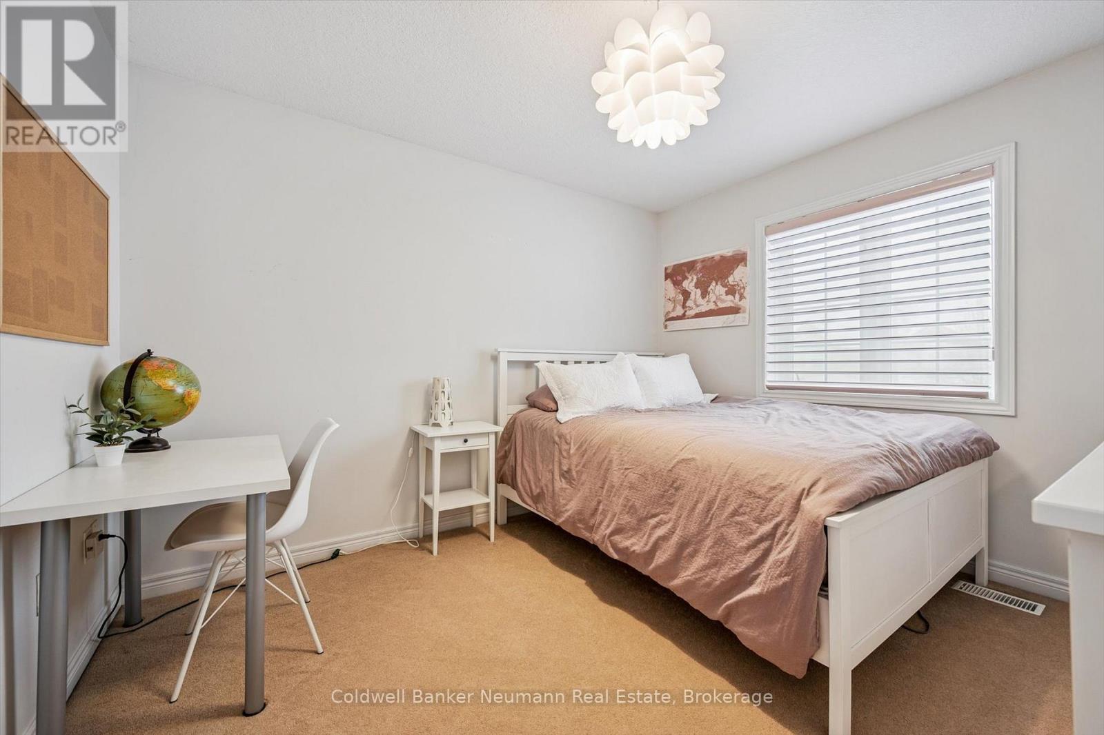 150 Lynch Circle, Guelph, Ontario  N1L 1R7 - Photo 26 - X12890244