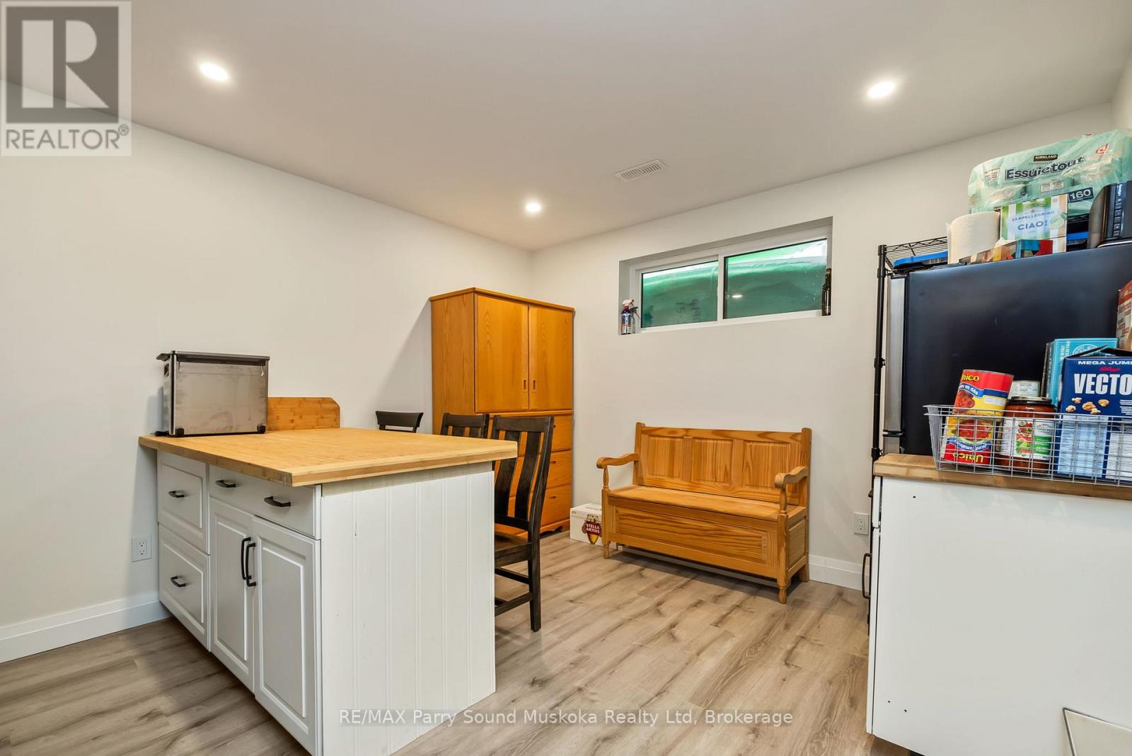 44 Dennis Drive, Parry Sound, Ontario  P2A 0E6 - Photo 31 - X12890258