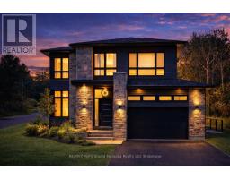 44 DENNIS DRIVE, Parry Sound, Ontario