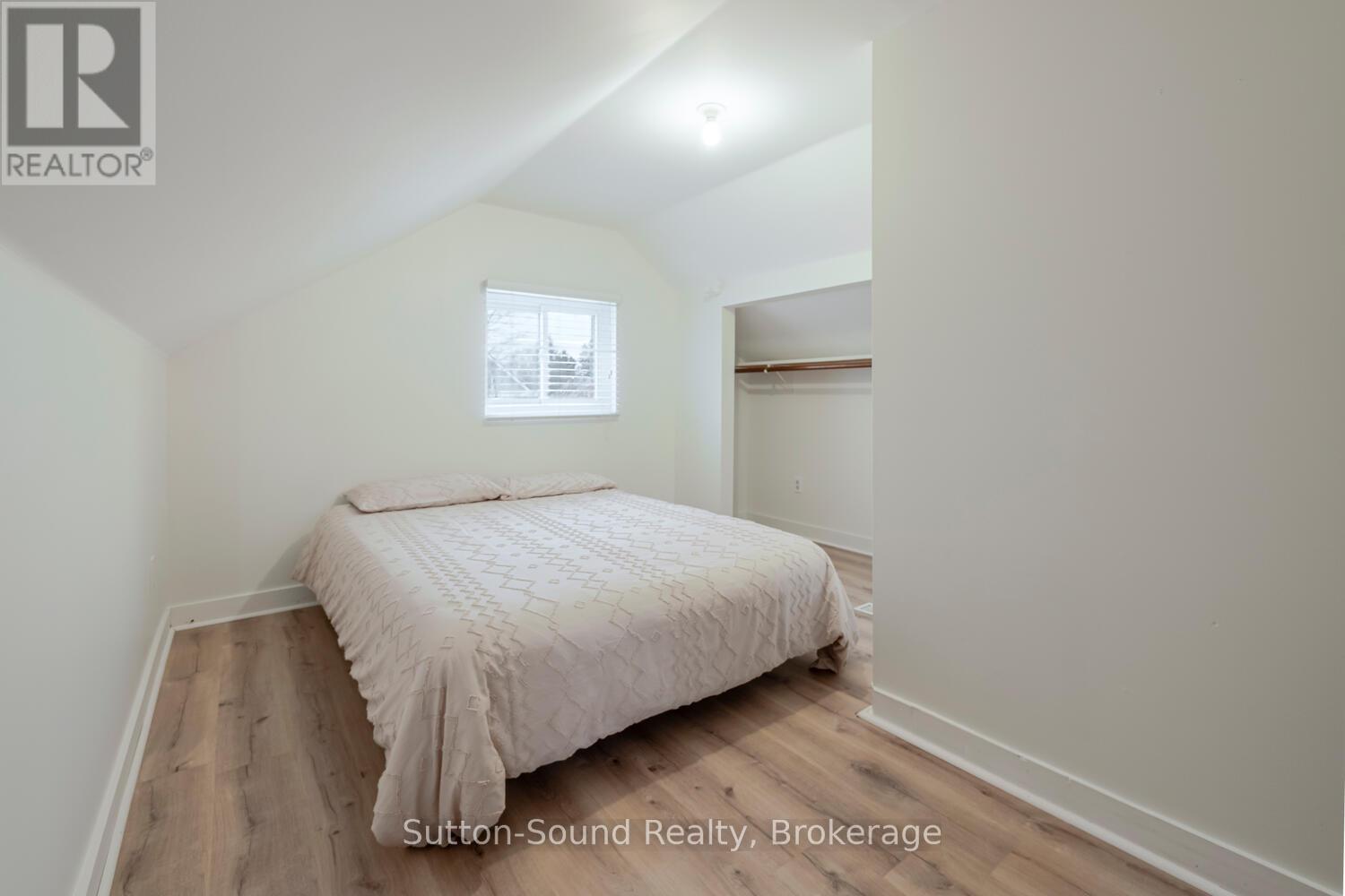 755 17th Street E, Owen Sound, Ontario  N4K 2A4 - Photo 17 - X12890286