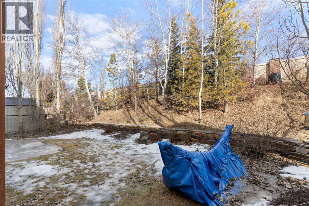 102 Discovery Ridge Way Sw, Calgary, Alberta  T3H 5G4 - Photo 35 - A2292979