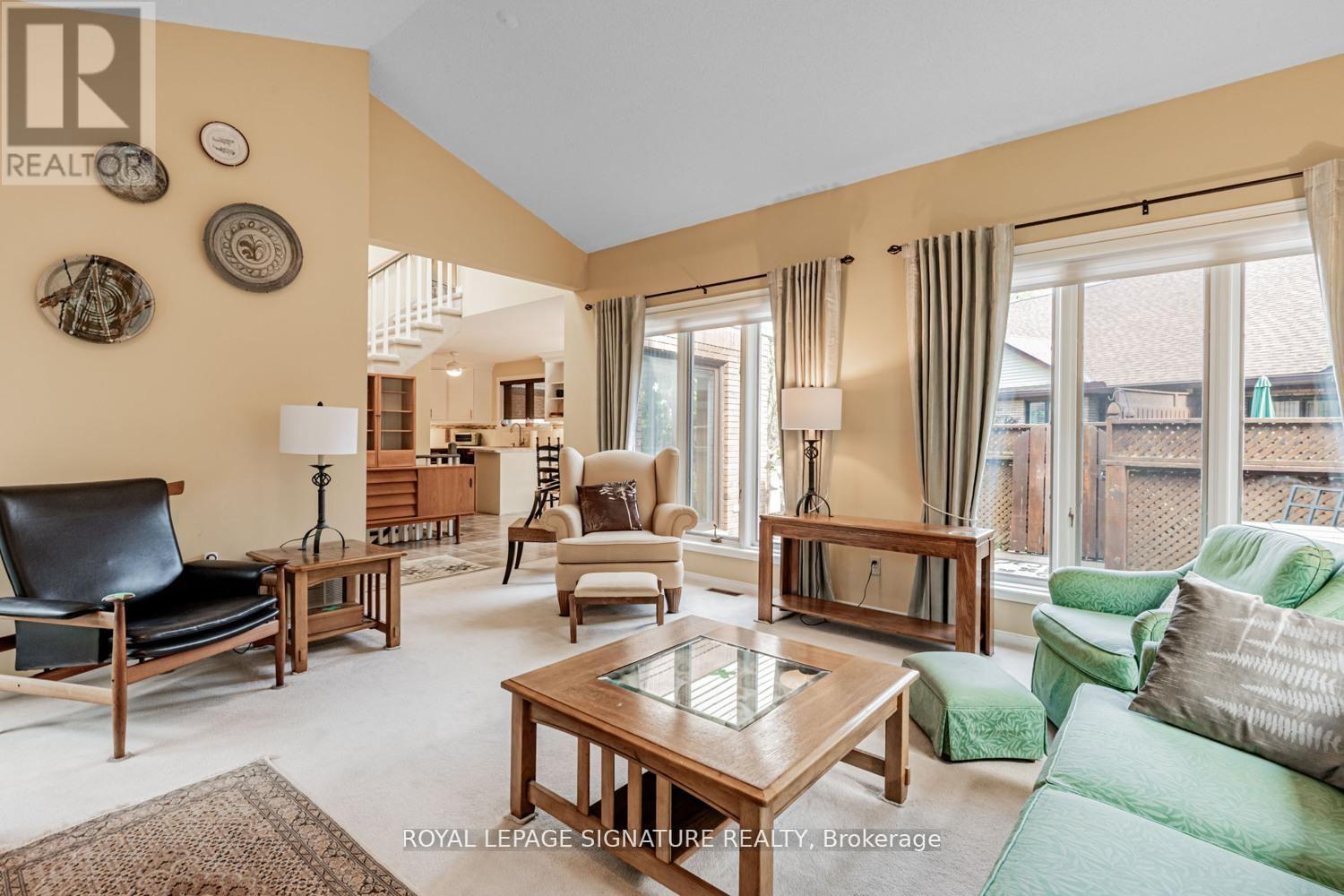 25 Riverview Road, New Tecumseth, Ontario  L9R 1R9 - Photo 7 - N12890226