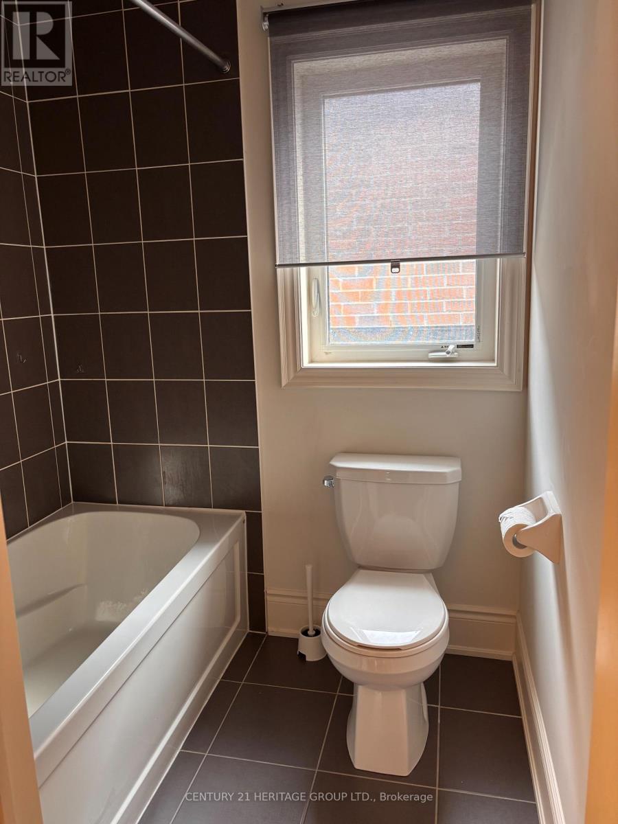 55 Lewis Avenue, Bradford West Gwillimbury, Ontario  L3Z 0X1 - Photo 16 - N12890296