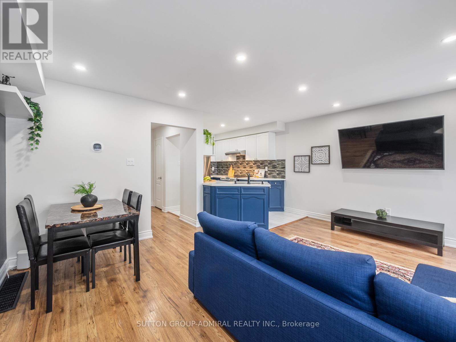 81 Parktree Drive, Vaughan, Ontario  L6A 2N6 - Photo 10 - N12890300