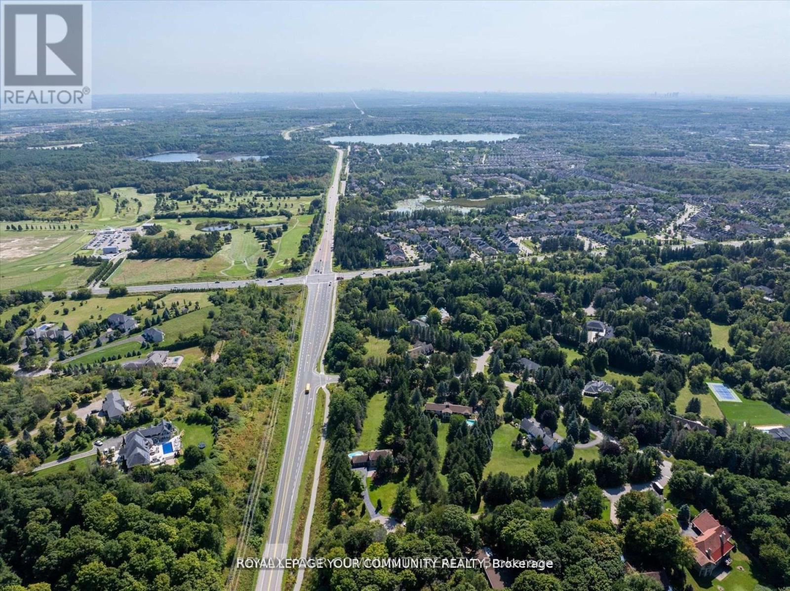 7 Skyview Lane, Aurora, Ontario  L4G 6W5 - Photo 39 - N12890322