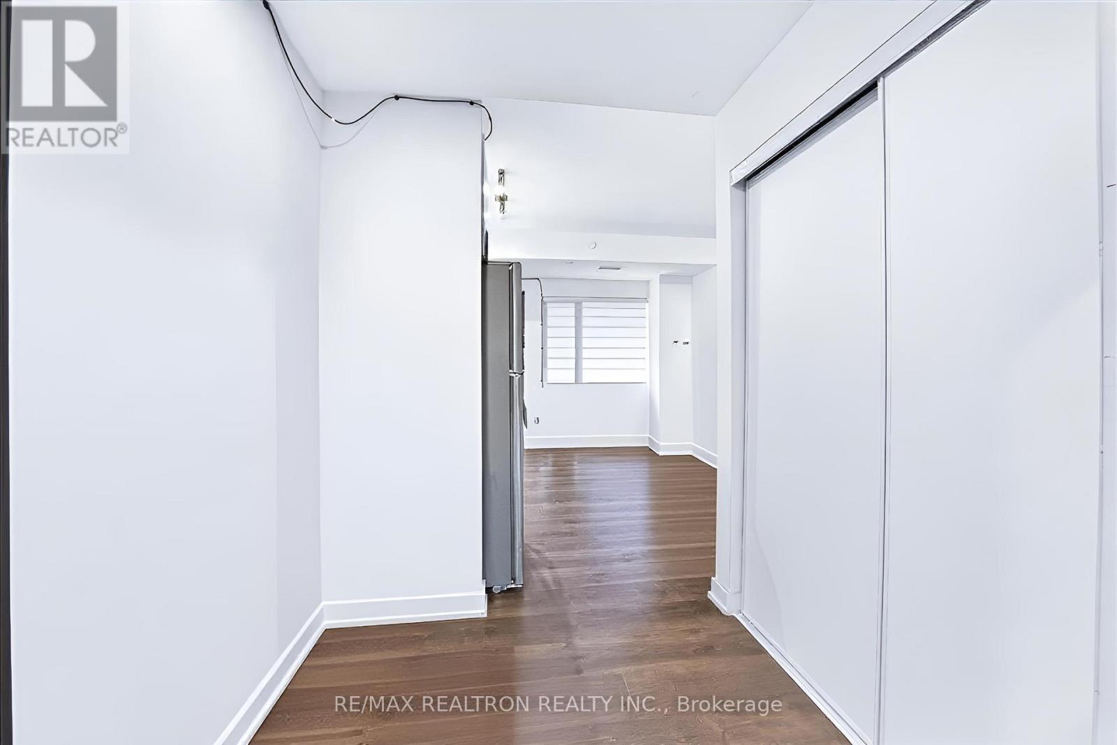 510 - 56 Lakeside Terrace, Barrie, Ontario  L4M 7B9 - Photo 6 - S12890316