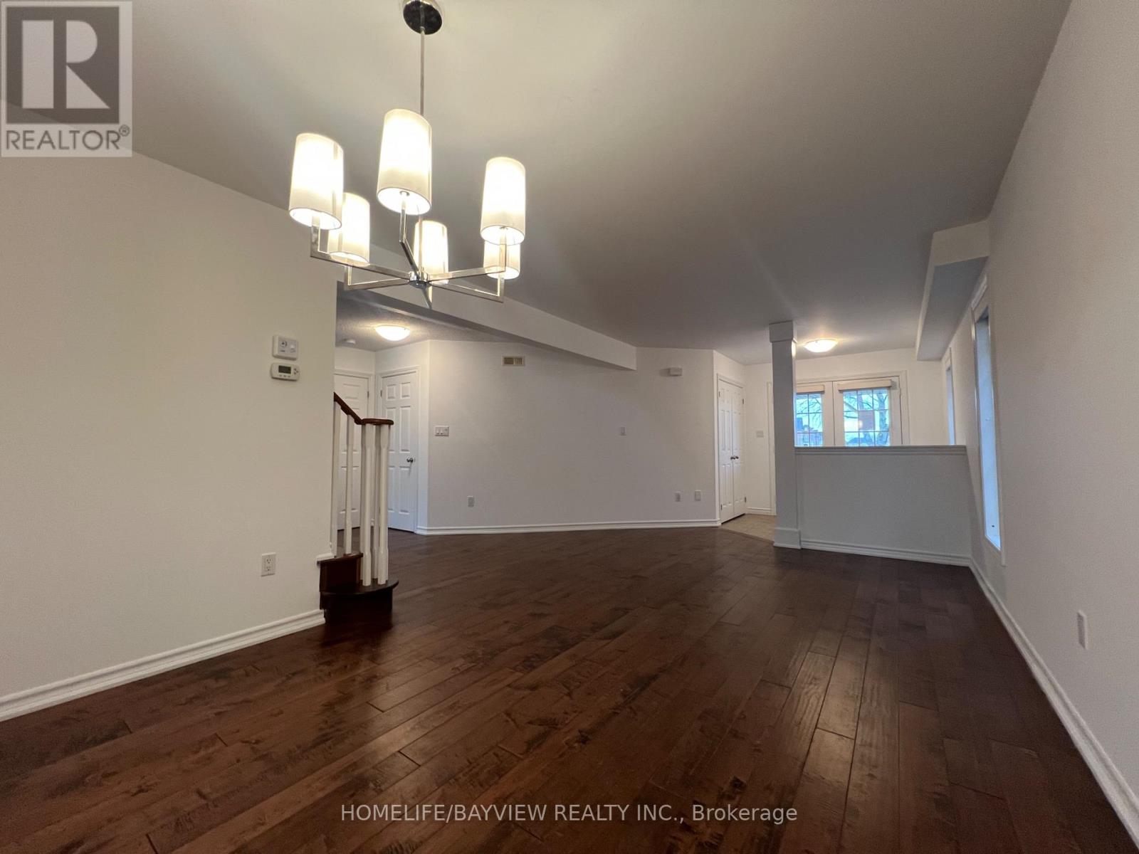 629 Autumnwood Trail, Oshawa, Ontario  L1K 3A9 - Photo 4 - E12884078