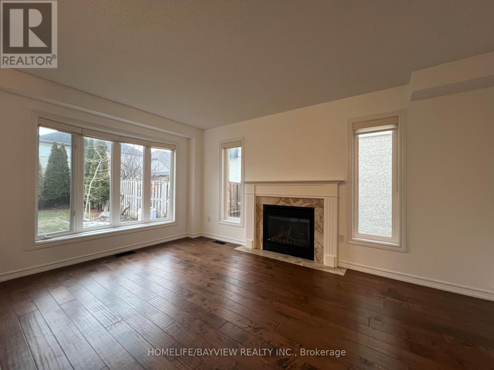 629 Autumnwood Trail, Oshawa, Ontario  L1K 3A9 - Photo 5 - E12884078