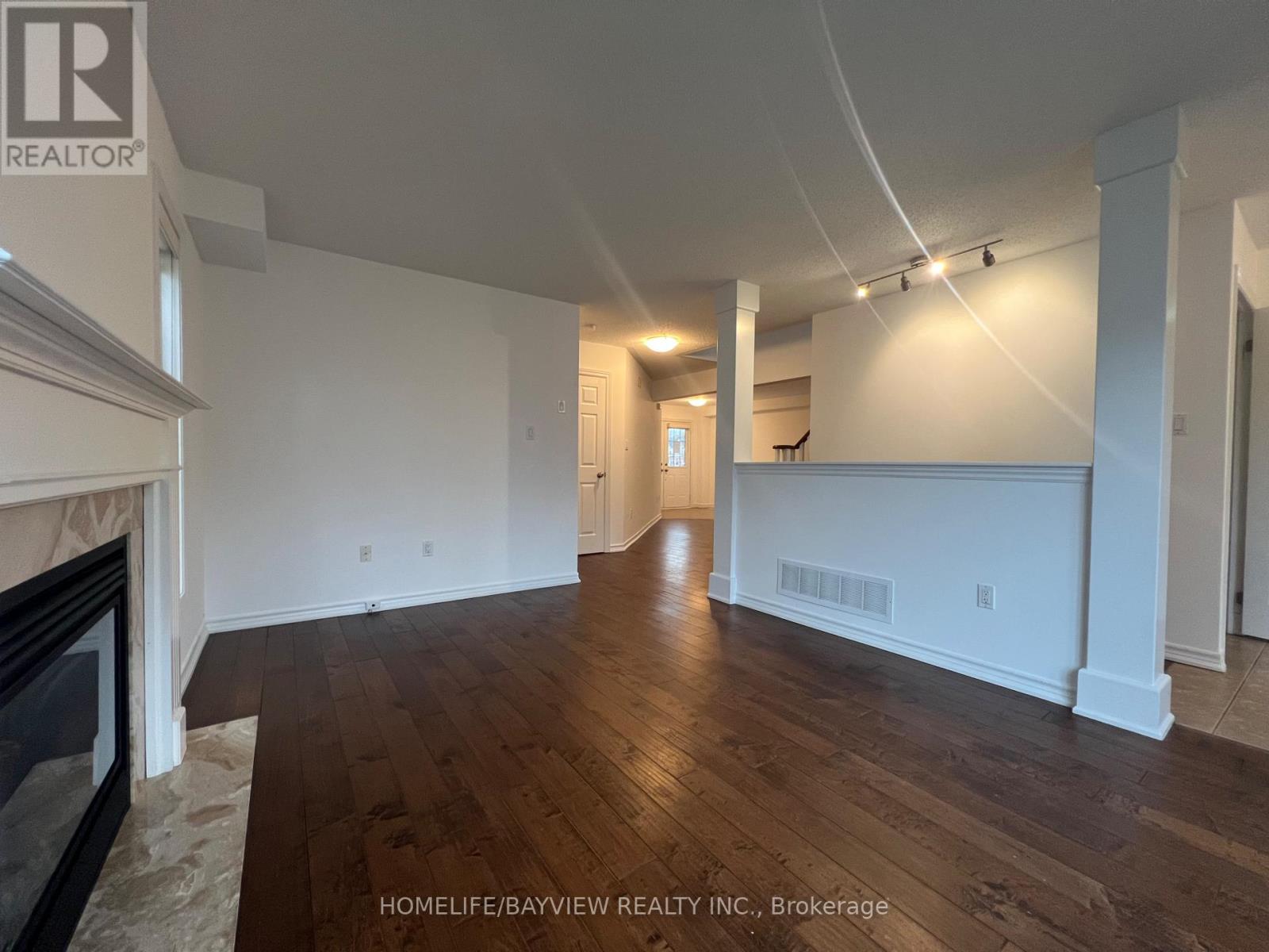 629 Autumnwood Trail, Oshawa, Ontario  L1K 3A9 - Photo 7 - E12884078