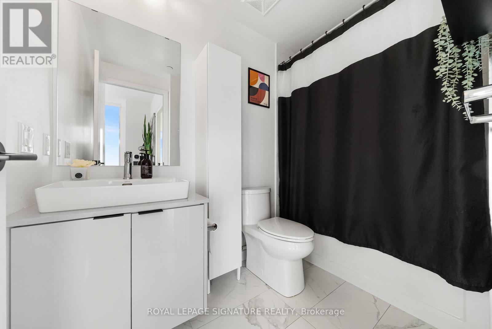 720 - 60 George Butchart Drive, Toronto, Ontario  M3K 0E1 - Photo 16 - W12716834