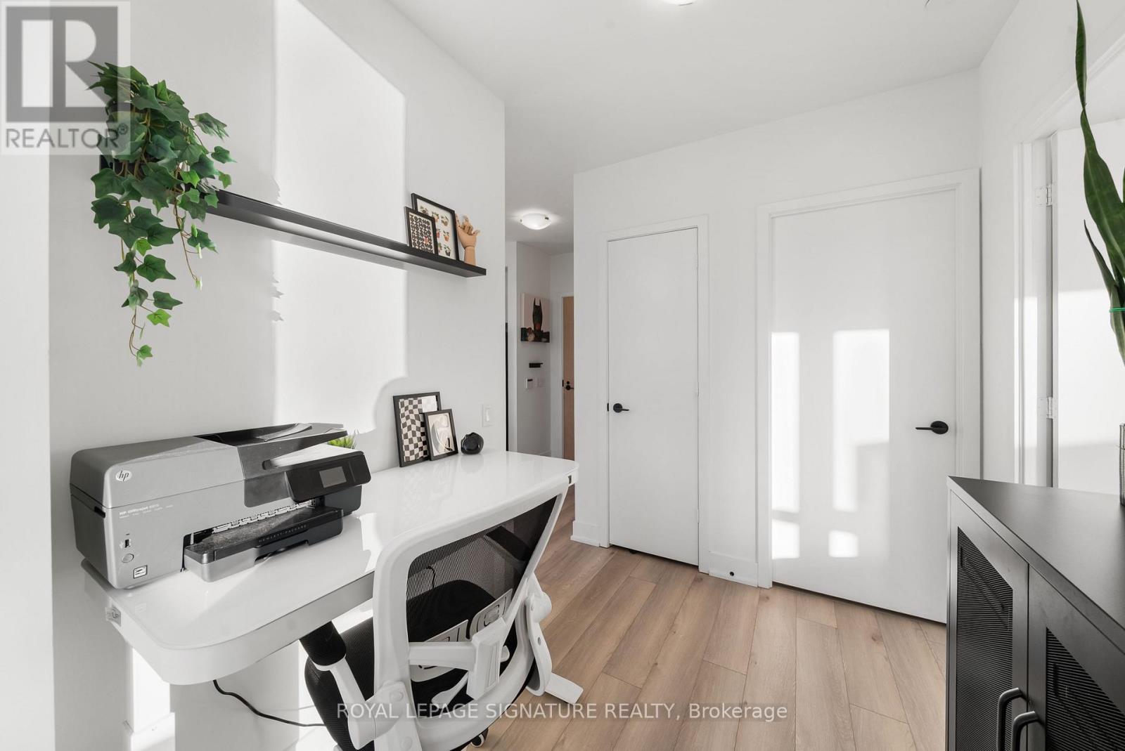 720 - 60 George Butchart Drive, Toronto, Ontario  M3K 0E1 - Photo 9 - W12716834