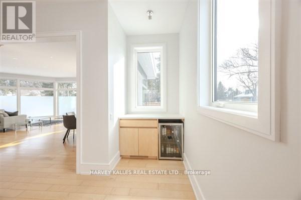 3279 Lakeshore Road, Burlington, Ontario  L7N 1A7 - Photo 15 - W12890228