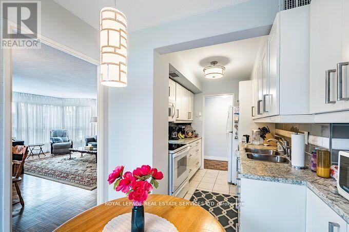 217 - 1333 Bloor Street, Mississauga, Ontario  L4Y 3T6 - Photo 28 - W12890280