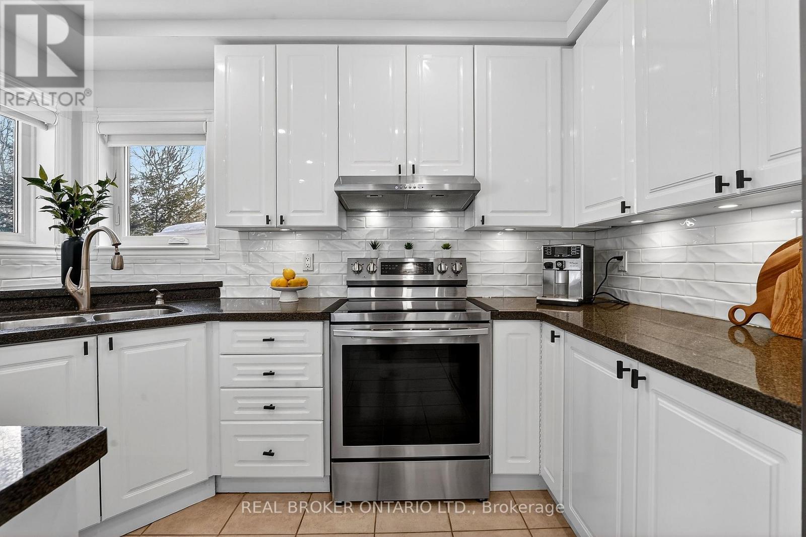 67 Summer Valley Drive, Brampton, Ontario  L6Z 4V1 - Photo 21 - W12890284