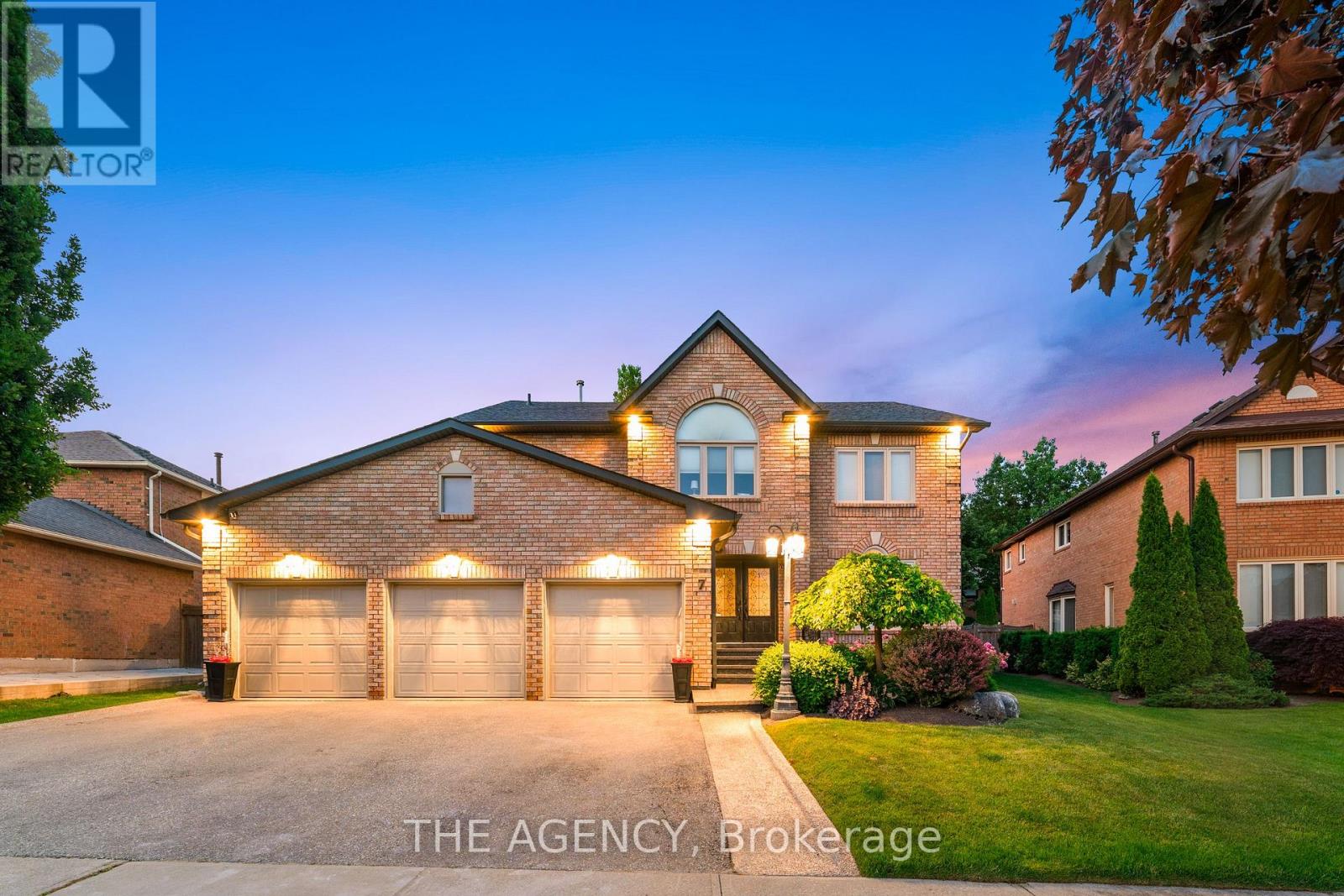 7 STONEGATE DRIVE, Brampton, Ontario