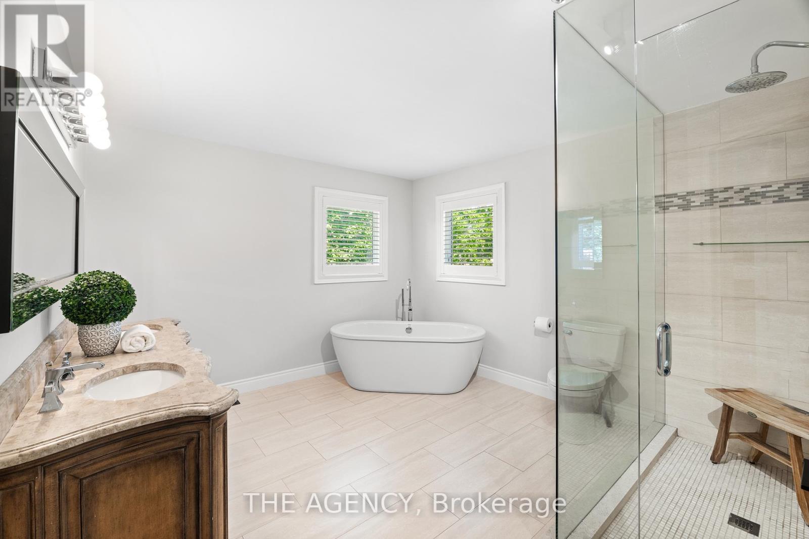 7 Stonegate Drive, Brampton, Ontario  L6Z 3L7 - Photo 18 - W12890318