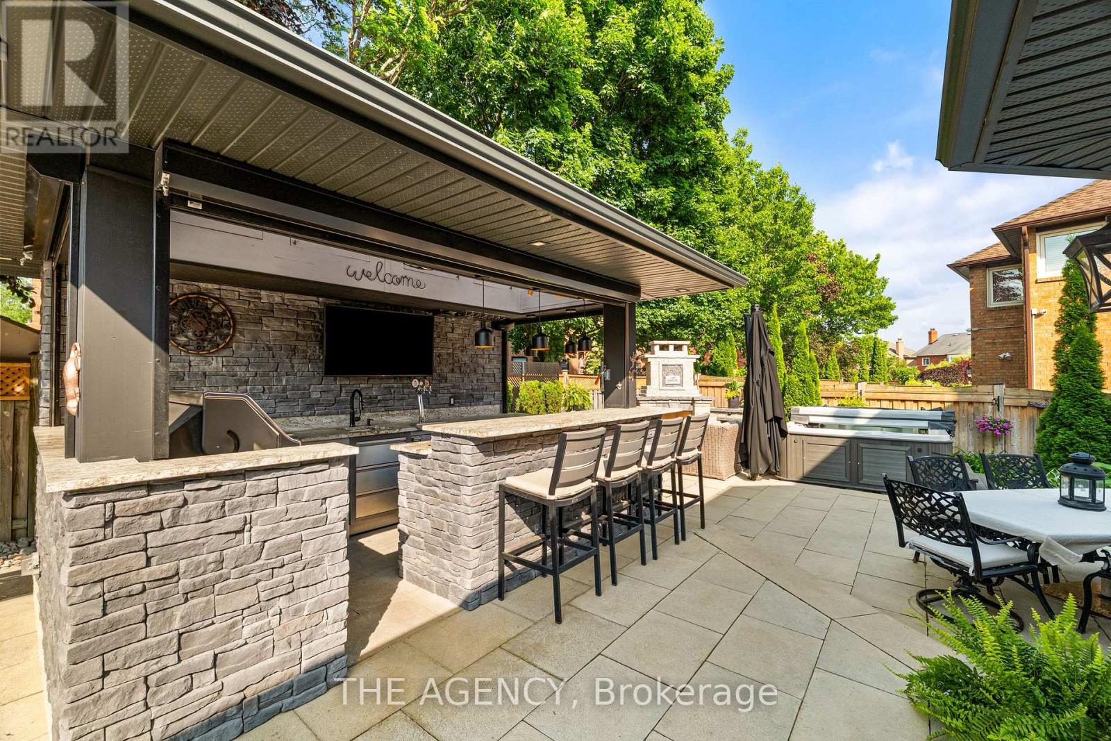 7 Stonegate Drive, Brampton, Ontario  L6Z 3L7 - Photo 43 - W12890318