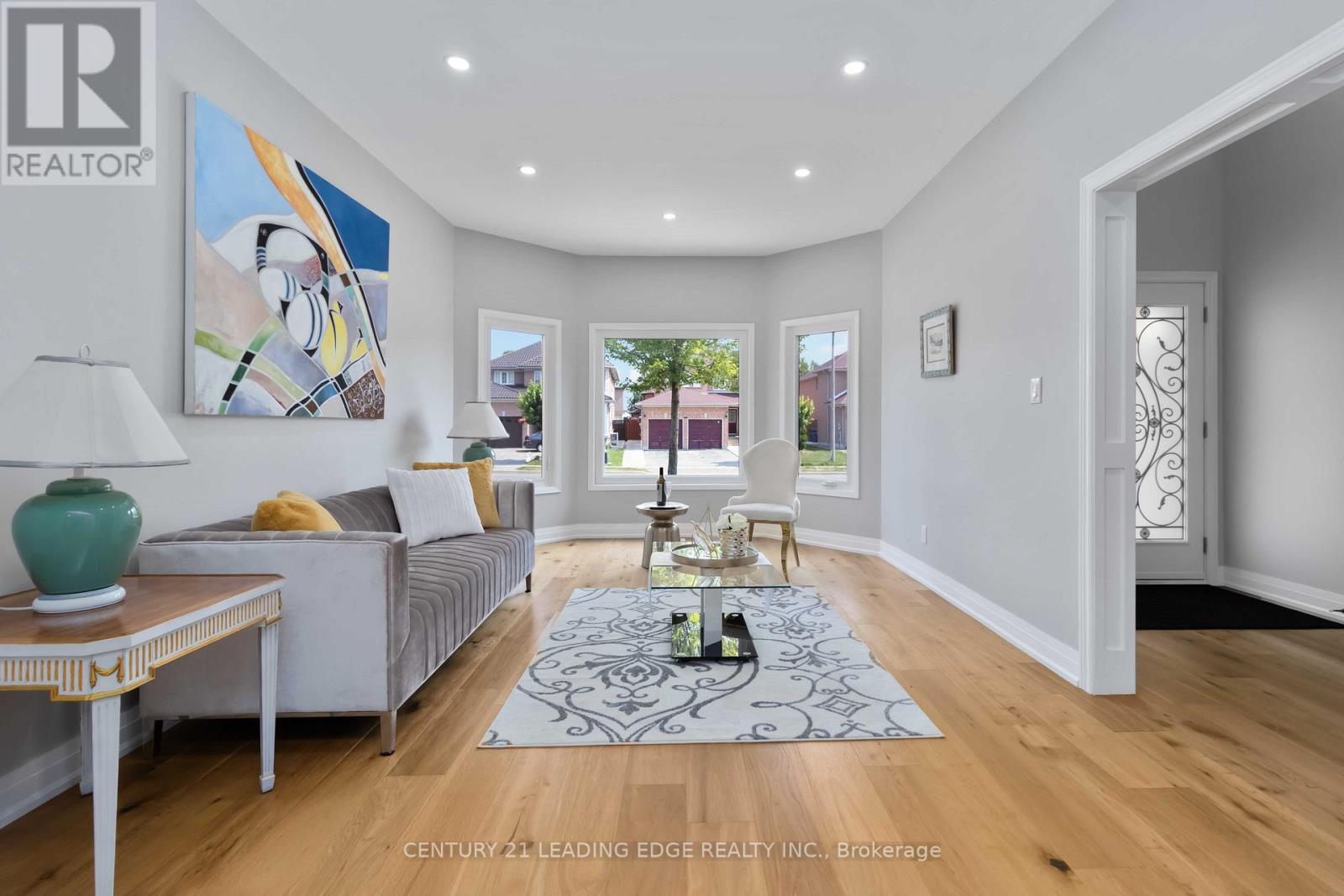 286 Fernforest Drive, Brampton, Ontario  L6R 1B6 - Photo 5 - W12890320