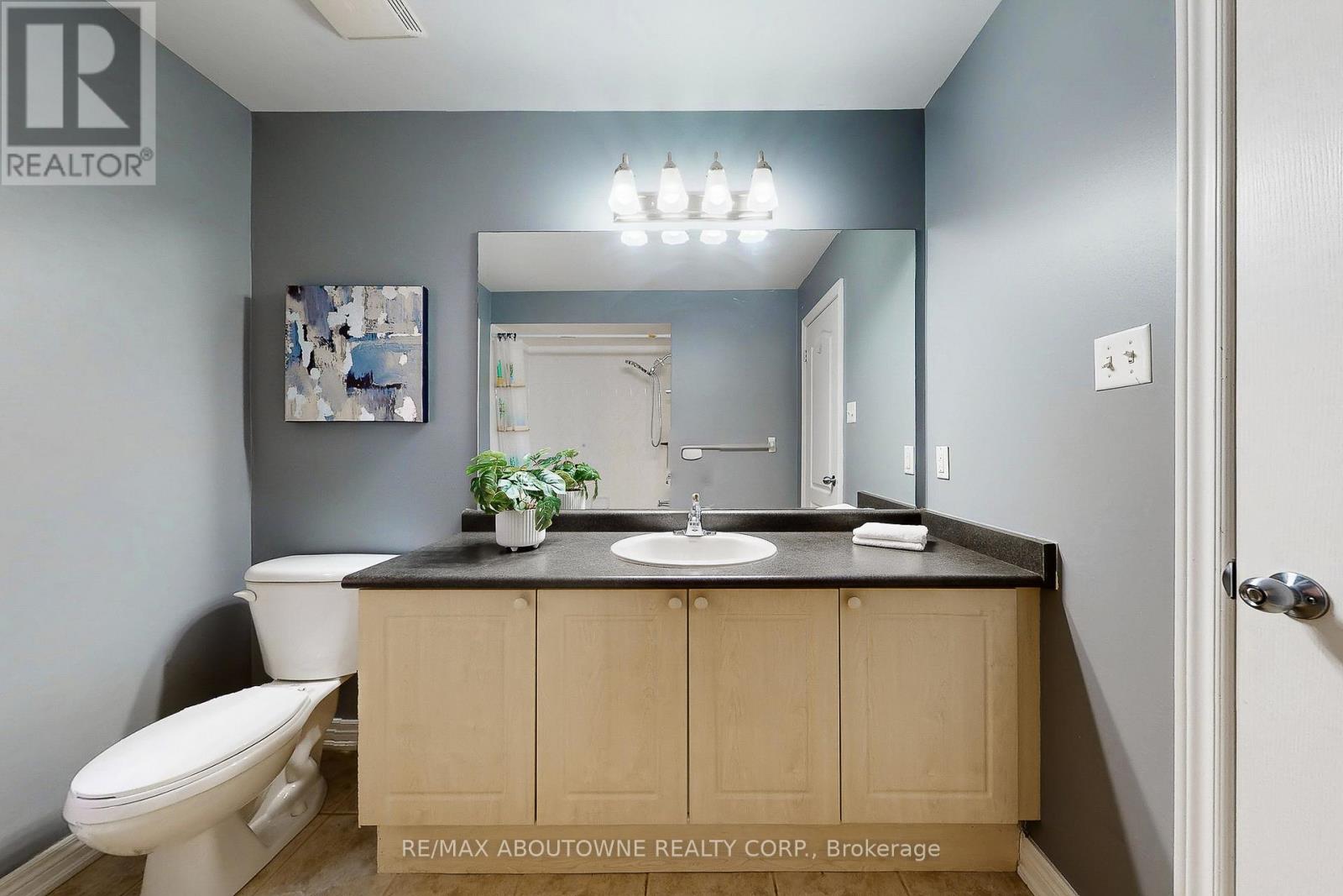 2457 Hilda Drive, Oakville, Ontario  L6H 7N5 - Photo 33 - W12890350