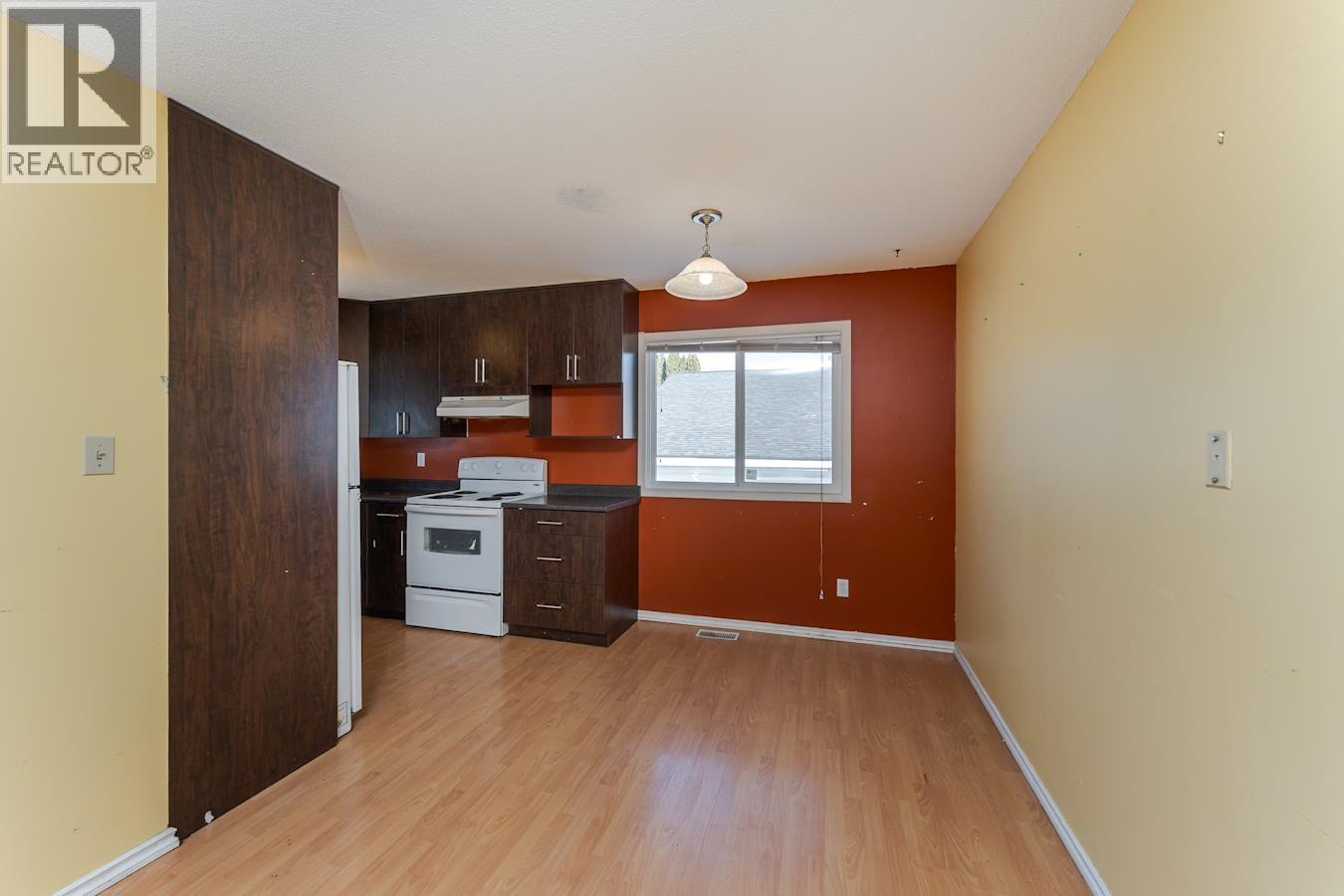 4530 Valley Crescent, Prince George, British Columbia  V2M 5L7 - Photo 3 - R3100495