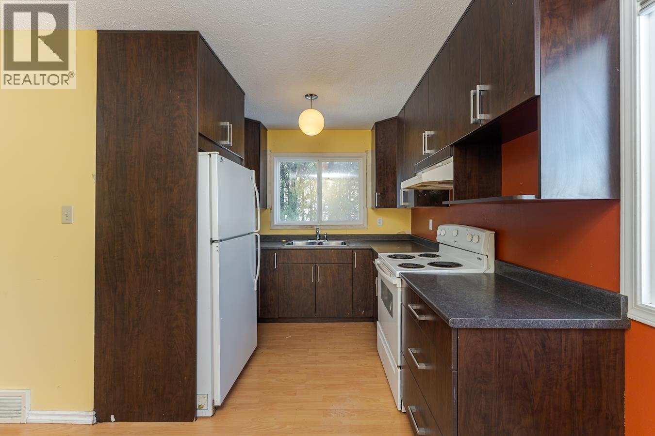 4530 Valley Crescent, Prince George, British Columbia  V2M 5L7 - Photo 4 - R3100495