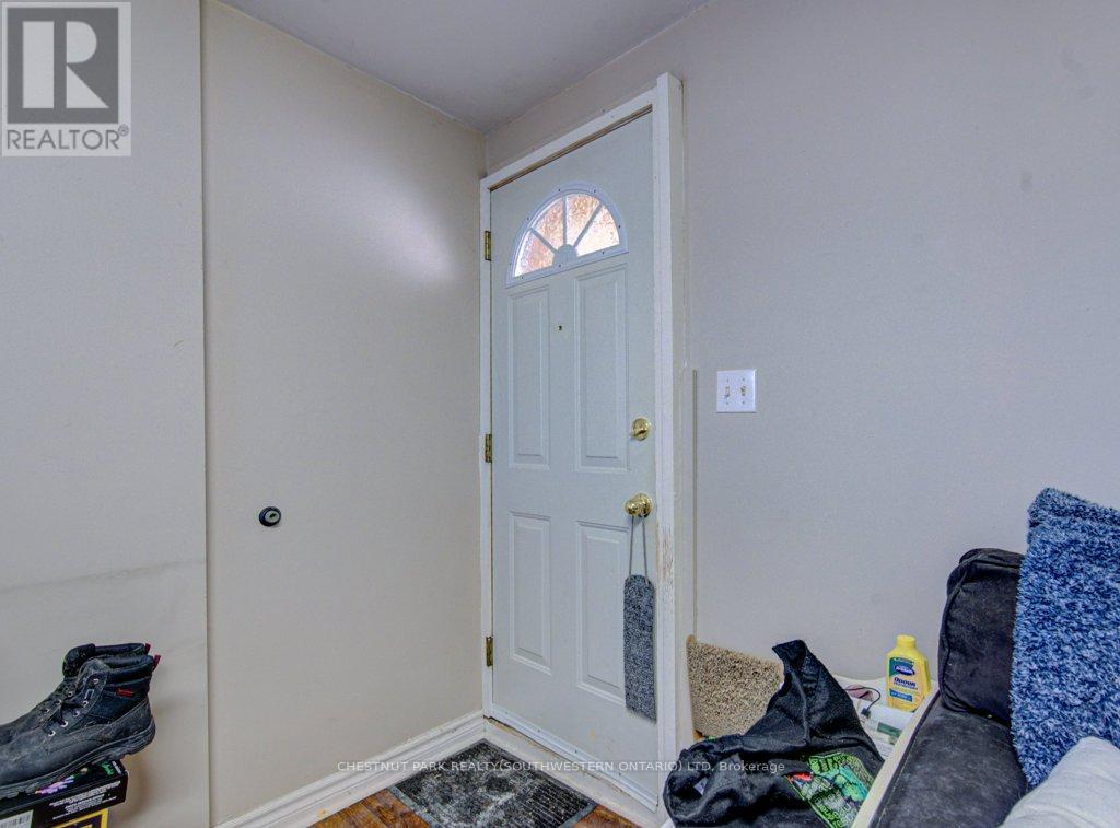 133 Darling Street, Brantford, Ontario  N3T 2L1 - Photo 22 - X12890276