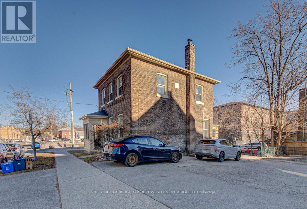 133 Darling Street, Brantford, Ontario  N3T 2L1 - Photo 33 - X12890276