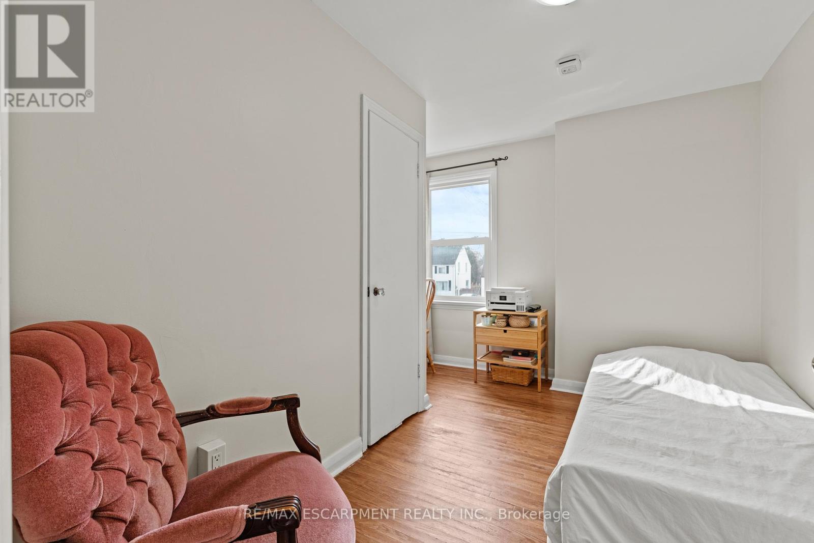 2279 King Street E, Hamilton, Ontario  L8K 1X4 - Photo 17 - X12890292