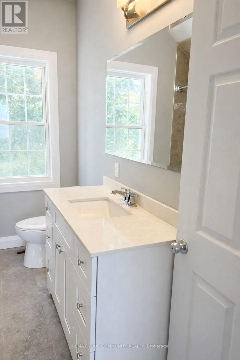 2nd Floor - 7 Mary Street E, Kawartha Lakes, Ontario  K9V 1V1 - Photo 10 - X12890326