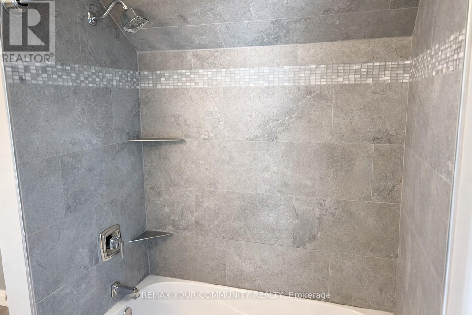 2nd Floor - 7 Mary Street E, Kawartha Lakes, Ontario  K9V 1V1 - Photo 13 - X12890326