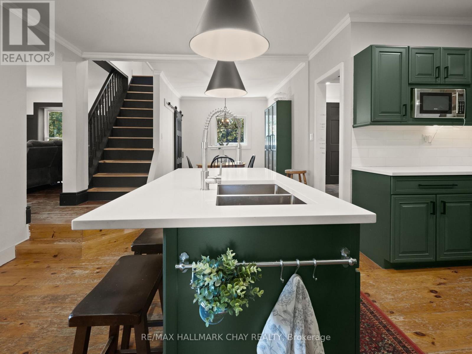 22 Mill Lane E, Melancthon, Ontario  L9V 2T9 - Photo 9 - X12890340