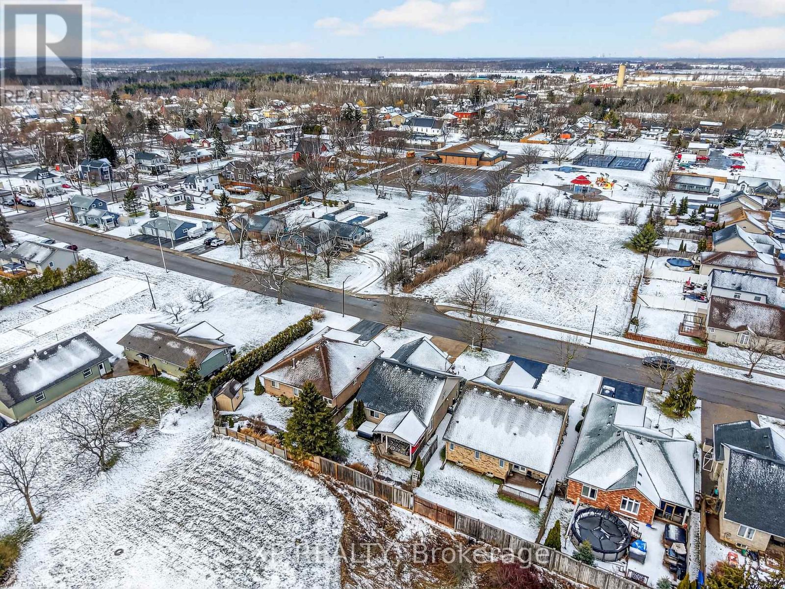 3669 Carver Street, Fort Erie, Ontario  L0S 1S0 - Photo 47 - X12890128