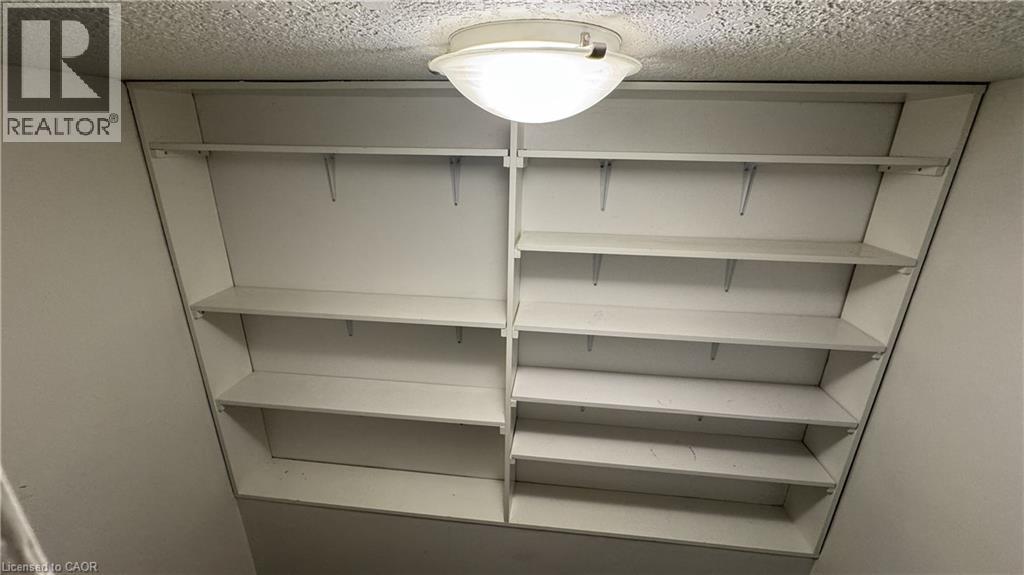 559 Violet Street, Waterloo, Ontario  N2V 2T8 - Photo 17 - 40810537