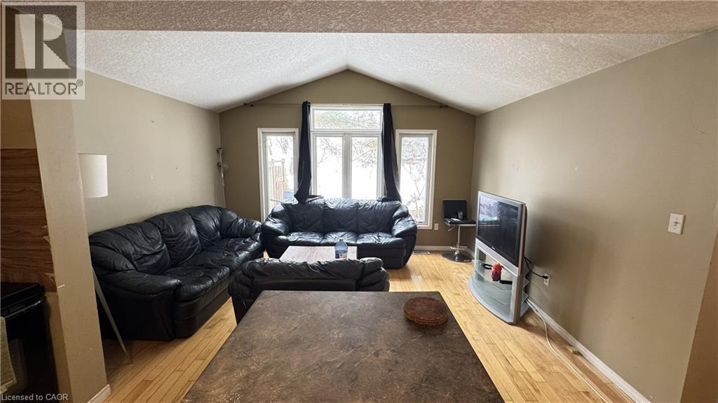 559 Violet Street, Waterloo, Ontario  N2V 2T8 - Photo 7 - 40810537