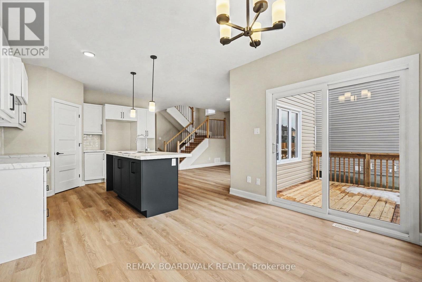 404 Falcon Lane, Russell, Ontario  K4R 1E5 - Photo 10 - X9517769