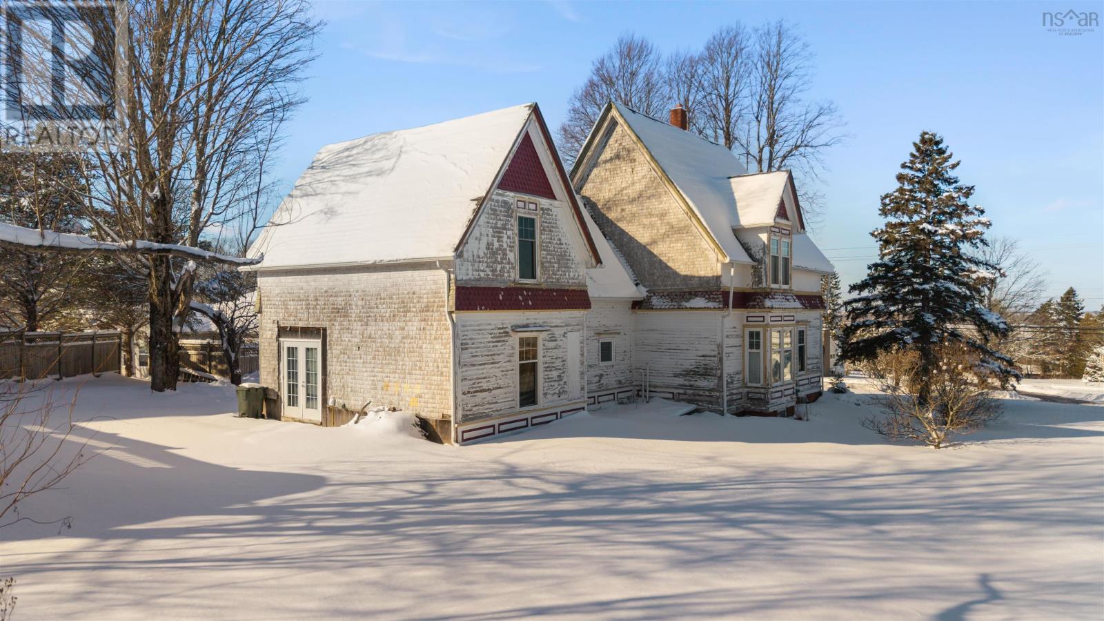 251 Victoria Street E, Amherst, Nova Scotia  B4H 1Z1 - Photo 6 - 202601348