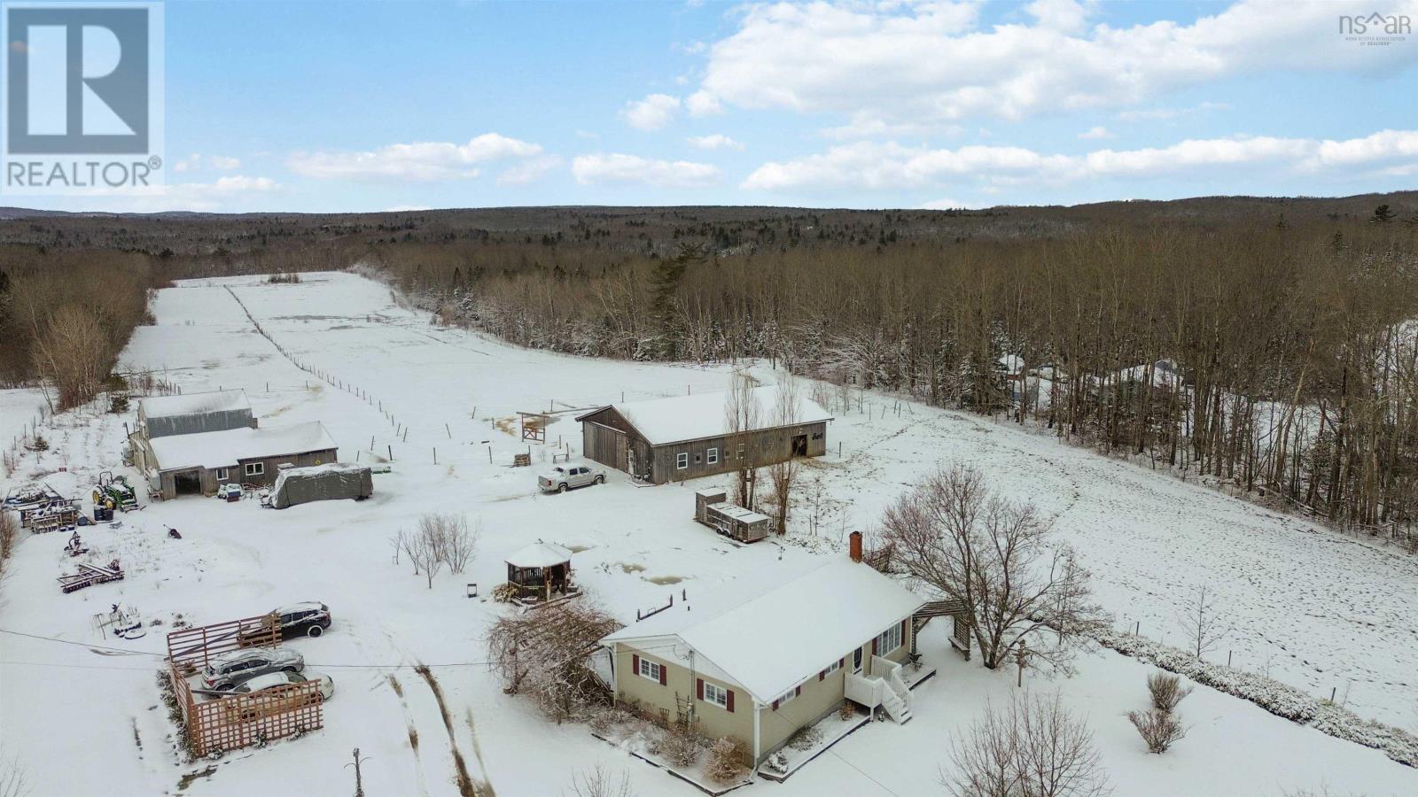 251 Ben Jackson Road, Hants Border, Nova Scotia  B0P 1P0 - Photo 3 - 202604727