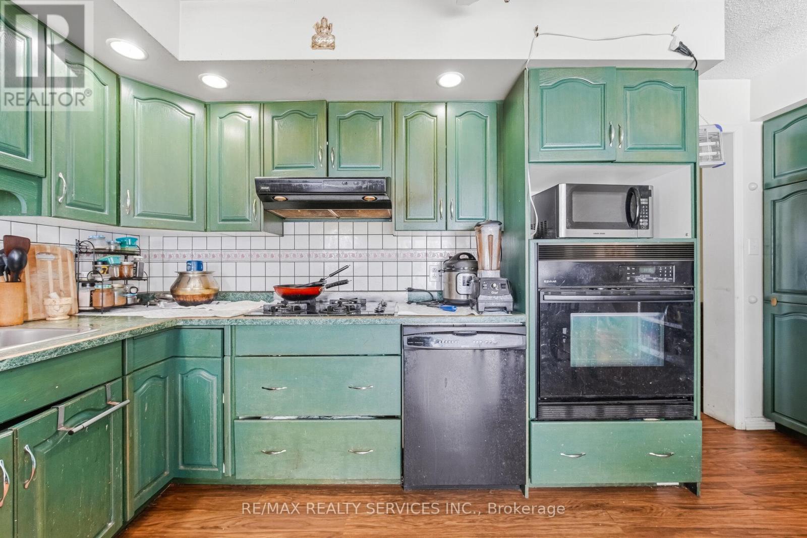 21 Barbour Drive, Erin, Ontario  N0B 1Z0 - Photo 17 - X12886022