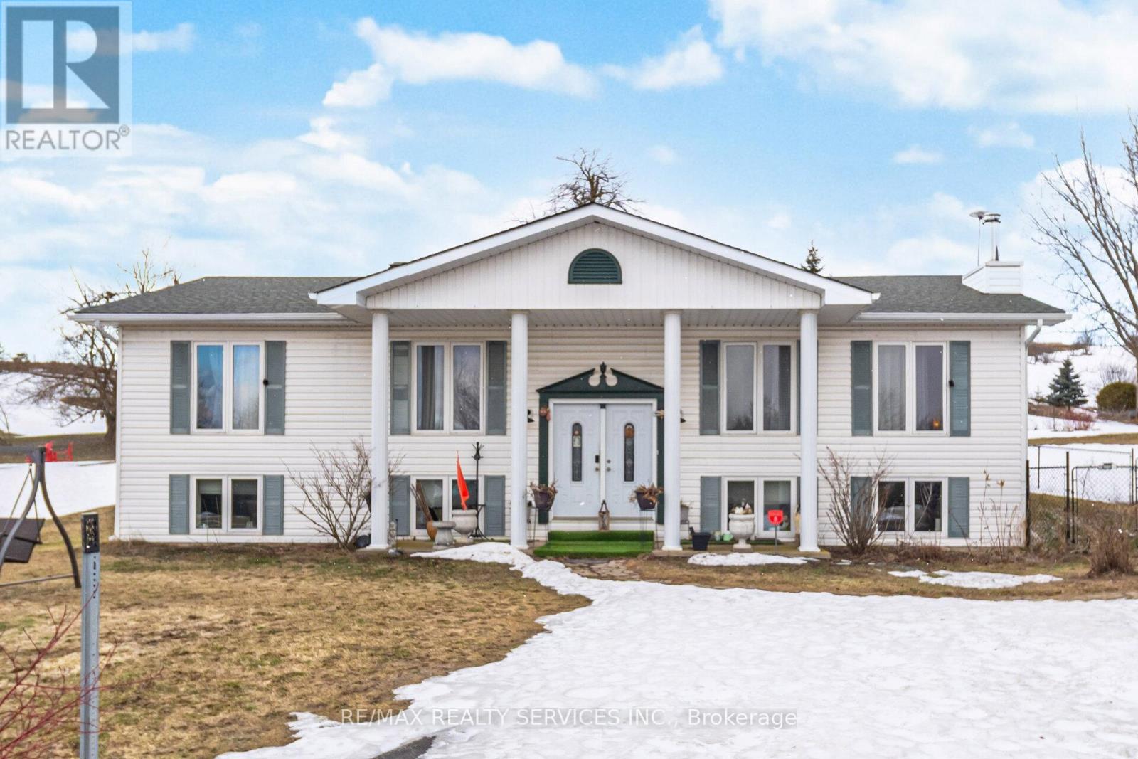 21 BARBOUR DRIVE, Erin, Ontario