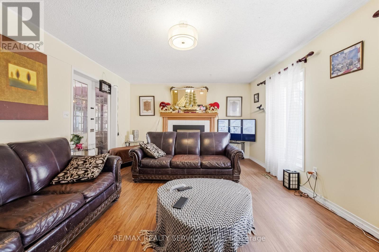 21 Barbour Drive, Erin, Ontario  N0B 1Z0 - Photo 12 - X12886022