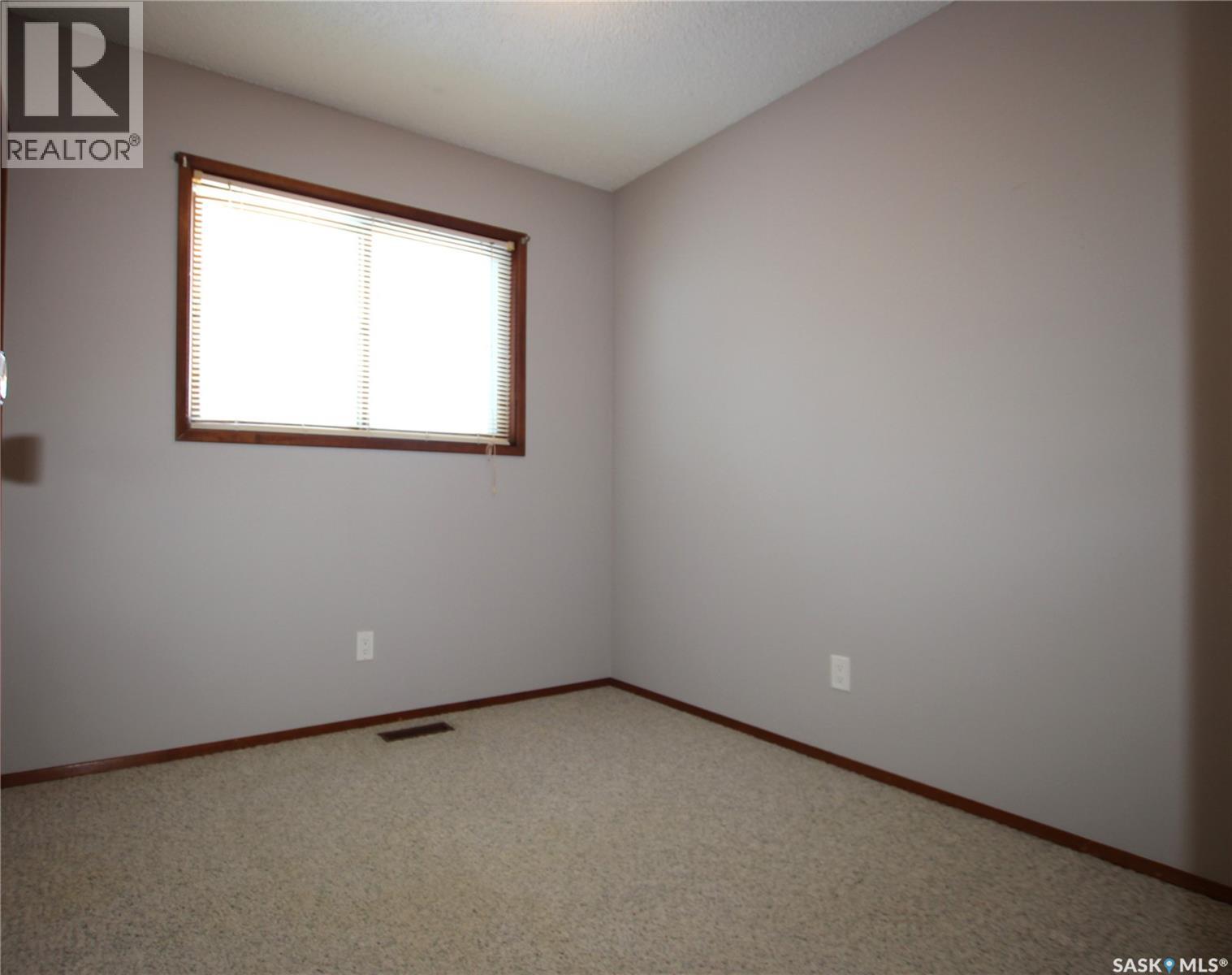 103 Langrill Drive, Yorkton, Saskatchewan  S3N 3L9 - Photo 21 - SK030490