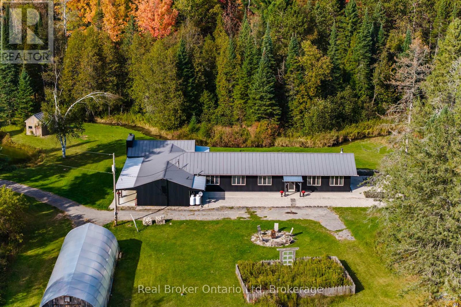 1076 Beaver Lane, Springwater, Ontario  L9X 0M1 - Photo 33 - S12812568